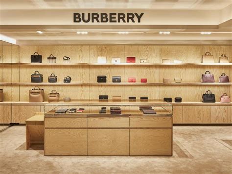 burberry rinascente torino|RINASCENTE TORINO .